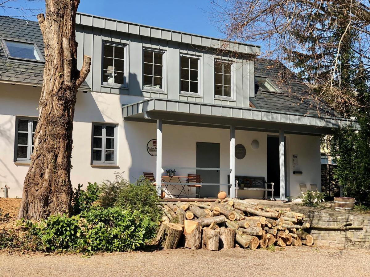 Ferienwohnung Weingut Villa Huesgen Am Moenchhof Traben-Trarbach Exterior photo